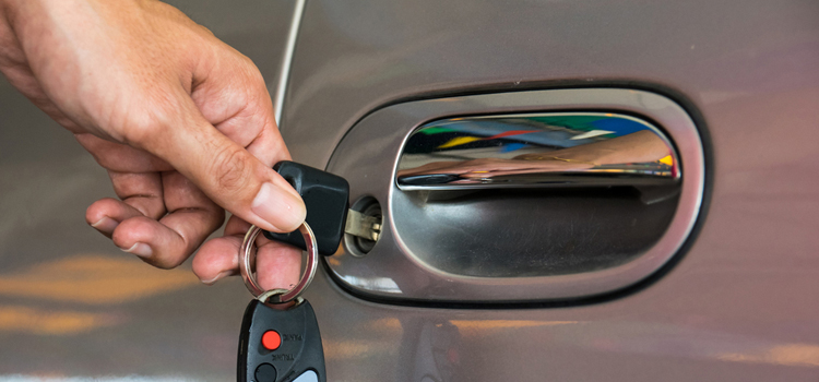 Car door lock repair in Loomis
